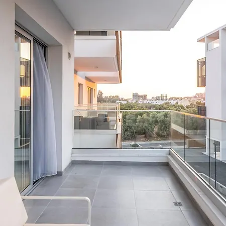Platinum 77 Xiv Daire Limasol