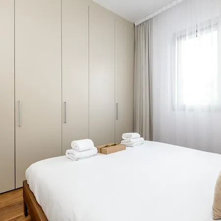 Platinum 77 Xiv Daire